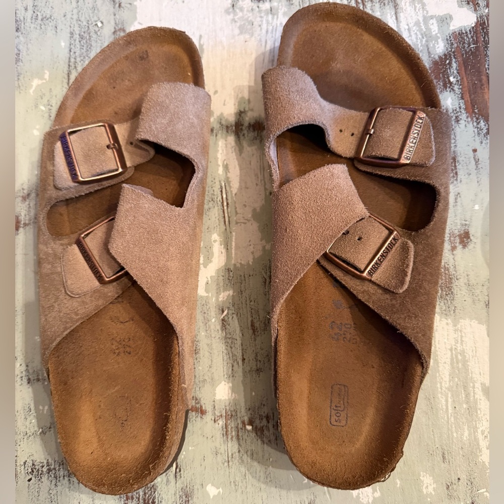 Men’s Birkenstock Light Brown Suede Strap, 9-9.5